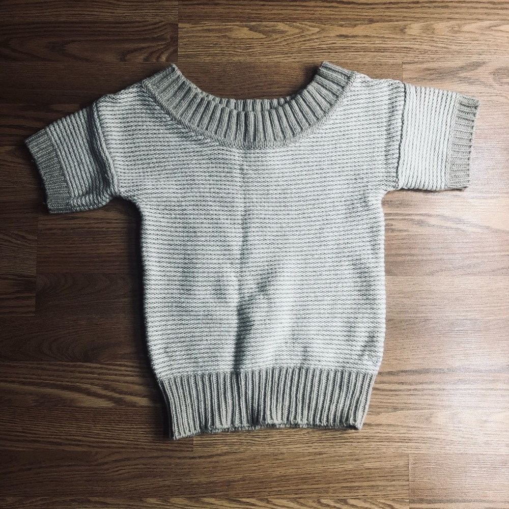 American Eagle sweater